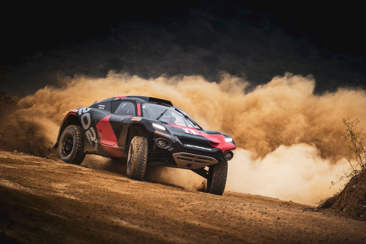 A little secret that we couldn't tell you yesterday... <a href="/ValtteriBottas/">Valtteri Bottas</a> got a taste of the ODYSSEY 21 and he was EPIC!

#ExtremeE