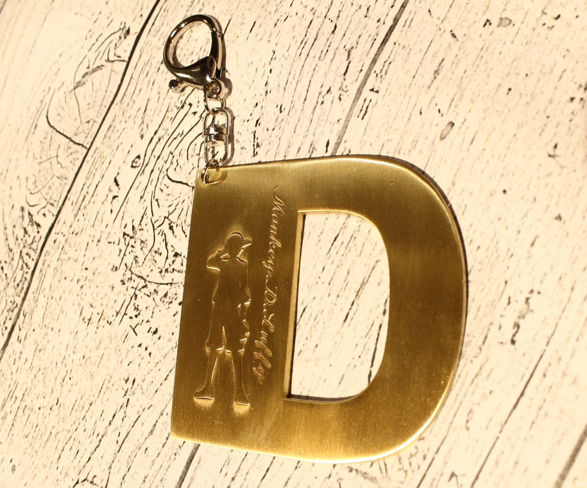 One Piece麦わらストア渋谷本店 新商品 ブロンズキーホルダー ルフィ エース ロー 海賊旗 各1 3円 税込 好評発売中 麦わらストア Onepiece One Piece麦わらストア渋谷本店 新商品 ブロンズキーホルダー ルフィ エース ロー 海賊旗 各1 3円 税込 好評発売中 麦わらストア Onepiece