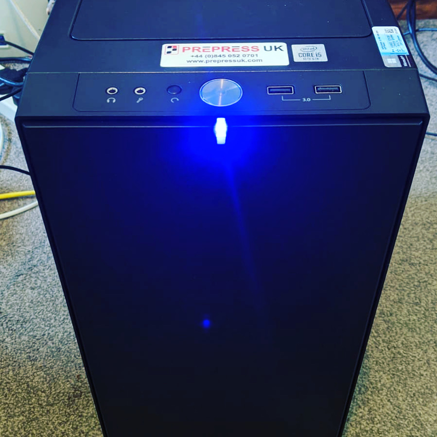 Looking for a cost effective workflow that can help speed up production with out breaking the bank. We have a number of solutions that can help you solve the problem get in touch.
prepressuk.com/index.php/solu…