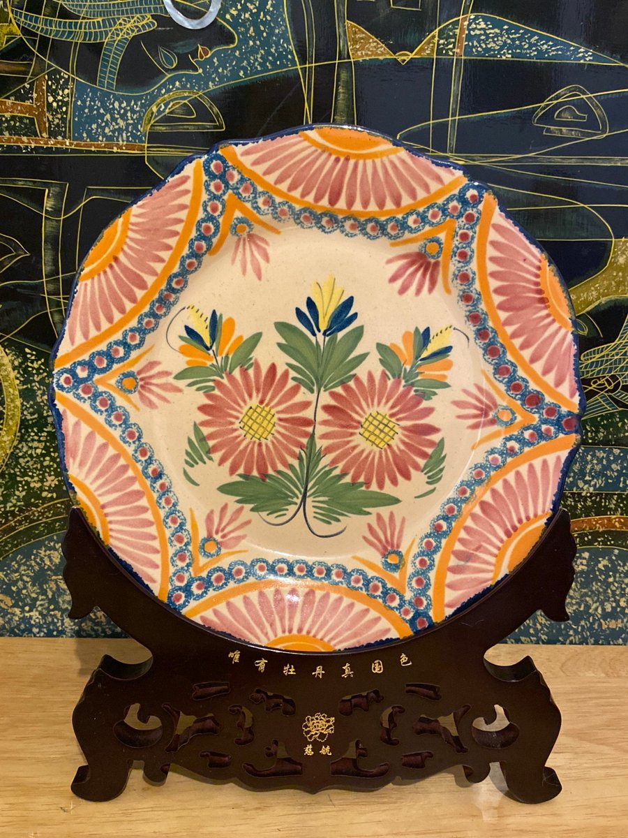 loveretrocrafts's tweet photo. #etsy shop: Hand painted Henriot Quimper Decorative star / floral platter France https://t.co/BVHrWtRZbH #antique #vintage #collectable #collectibles #quimpermajolica #quimperfaience #quimperpottery #faienceceramic #faience https://t.co/qQGyvlRkZL
