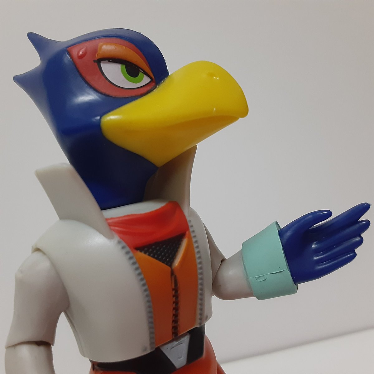 Its midnight!Time for  #Toytober 10-2!World of Nintendo 4' Star Fox Falco Lombardi (2015)This Jakks Pacific figure of the S-Tier Melee staple was so hard to come by for a while for me. Em was able to snag it for my birthday one year when it was weirdly widely available again.