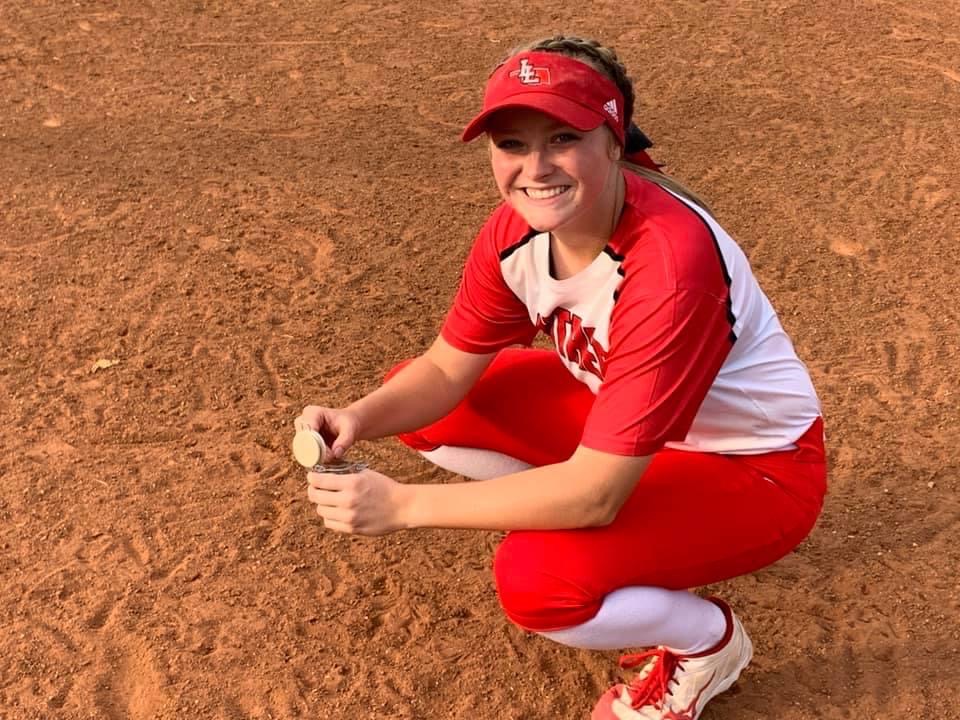 VYPEOK's tweet photo. VOTE NOW! Edmond Area Miss Softball Poll - Presented by Integris (Poll Ends 10/7)

https://t.co/PAj9mQdVtf #okpreps https://t.co/m5ieoKe5qu