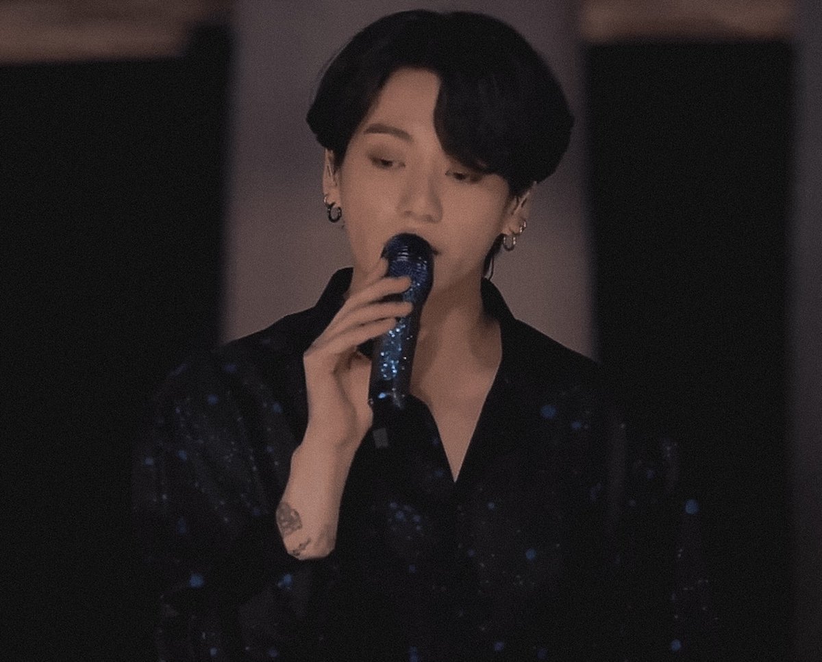 archiveforJK's tweet photo. ⭐️ — starlight that shines brighter in the darkest night
#JK https://t.co/Y7fKUdtCzc
