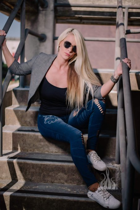 One show left tonight and it's a crowd favorite ‼ they had to turn it cold af in here cuz I'm on one<a href="/tag/photooftheday"class="tags"><span>#photooftheday</span></a><a href="/tag/tazertime"class="tags"><span>#tazertime</span></a><a href="/tag/cynthiatazer"class="tags"><span>#cynthiatazer</span></a>