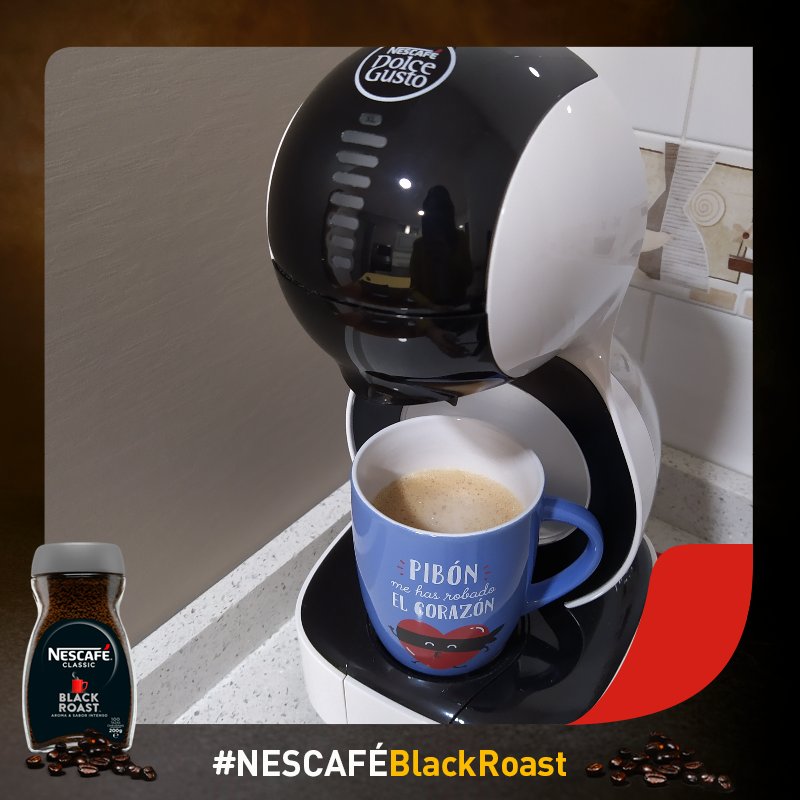 LadyEncarni's tweet photo. Café y buenos días, de momento en cápsula hasta que pueda probar el nuevo #NESCAFÉBlackRoast @Nescafe_ES https://t.co/uGBHwzO9tm