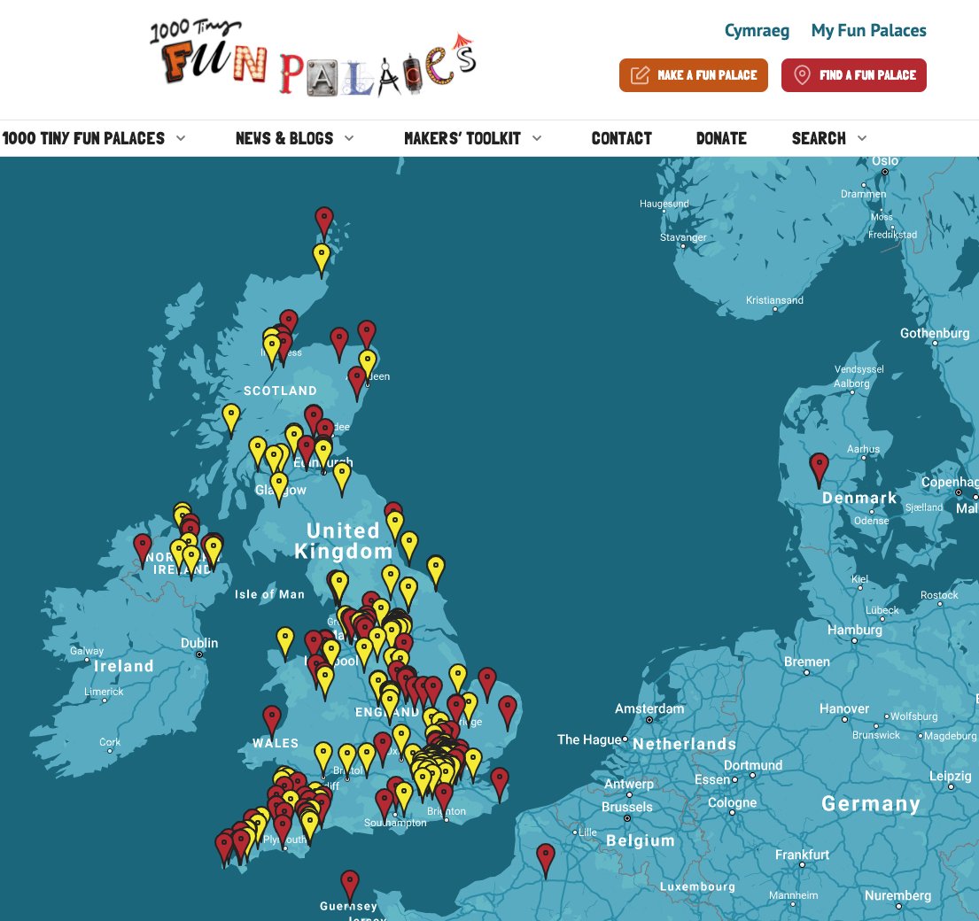 FunPalaces's tweet photo. Good morning! There are 320 #FunPalaces taking place this weekend (in the community: red / happening digitally: yellow). Hundreds of things to do and learn for free. Some start today.  Find your Fun Palace: https://t.co/3hG1fbtCVI. Let us know how it goes #FunPalaces. https://t.co/smhShDjSKx