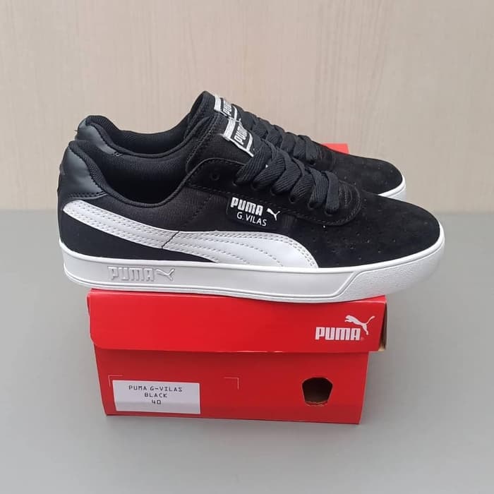 Naberzshoes's tweet photo. You make your order for such easy puma  shoes at 130000ugsh we have all kinds of sneakers ,Vans ,all stars,open shoes ,heals, boots, gentle, crocs all for bother ladies and gents..You can Dm or whatsApp on +256751902113 to get ur order delivered to you asap.
Lets rt my hustl https://t.co/hWBsBAPNGx
