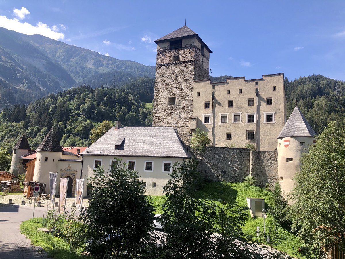 KohlJoseph1's tweet photo. Starkenberger Panoramaweg #starkenbergerpanoramaweg #starkenberger #fernpass #nassereith #imst #landeck #hiking #hikingadventures #randonner #wandern #wanderlust #tirol #tyrol https://t.co/v38mWjY0k3