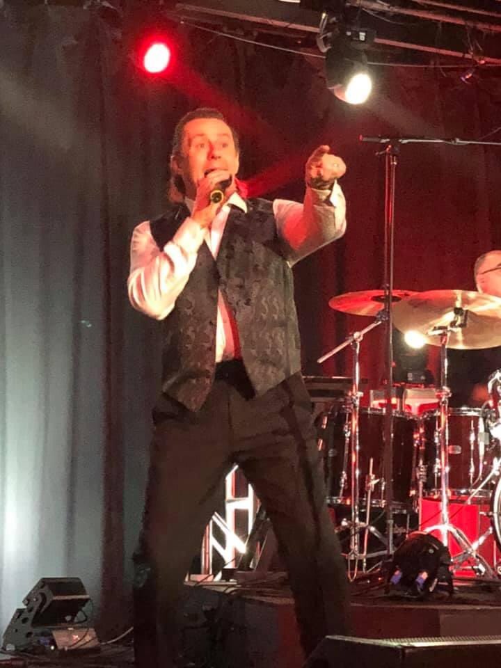 GeneSironen's tweet photo. Had an amazing two nights at the #BelfryTheater in #DelavanWisconsin. Thank you to everyone who came out! #RighteousBrothersTribute https://t.co/DGzFRGTuGw
