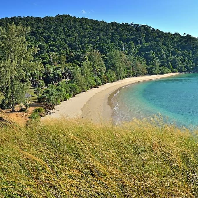 “All you need is a little Vitamin Sea and enjoy your vacation time" Do you agree?
ร่างกายต้องการทะเล ใครเห็นด้วยขอเสียงหน่อย 😃

It is time to plan your vacation - contact us today: 
📧 dtkr@dusit.com
📞 075 628 000
💬 Contact us through Facebook Messenger
#dusitkrabi #bewell