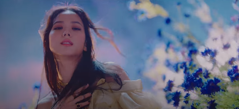 TrJisoo's tweet photo. Çok çok aşığım sana,ABİ BU NE AŞIRI GÜZELSİN JİSOO #LovesickGirls #LovesickForBLACKPINK #LovesickGirl #JISOO https://t.co/hMKLW6UGdE