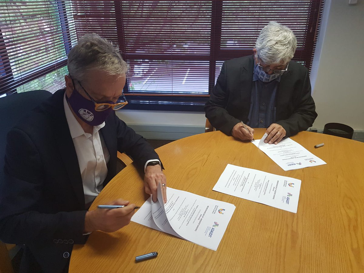 History was made yesterday when ASAUDIT and USAf signed an official MOU solidifying their collaboration in the Higher Education IT sector. Pictured here are Professor  Ahmed Bawa, CEO at USAf &amp; Boeta Pretorius, MD of ASAUDIT &amp; Chief IT Director at North-West University