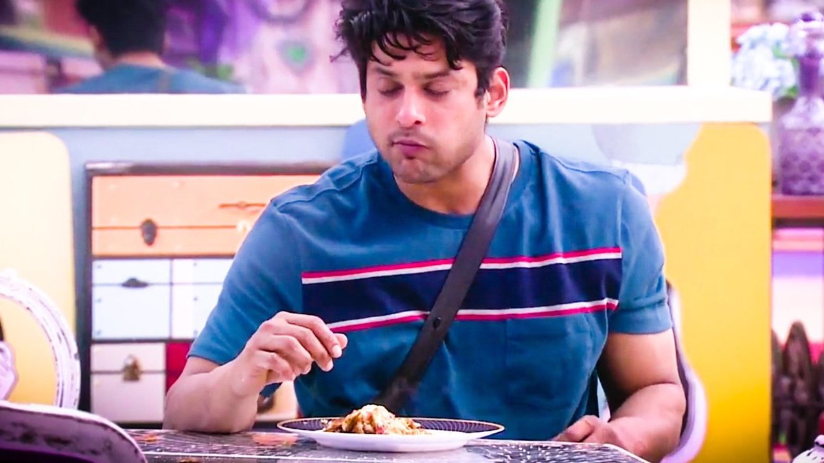 he gets peace while pouting  #SidharthShukla