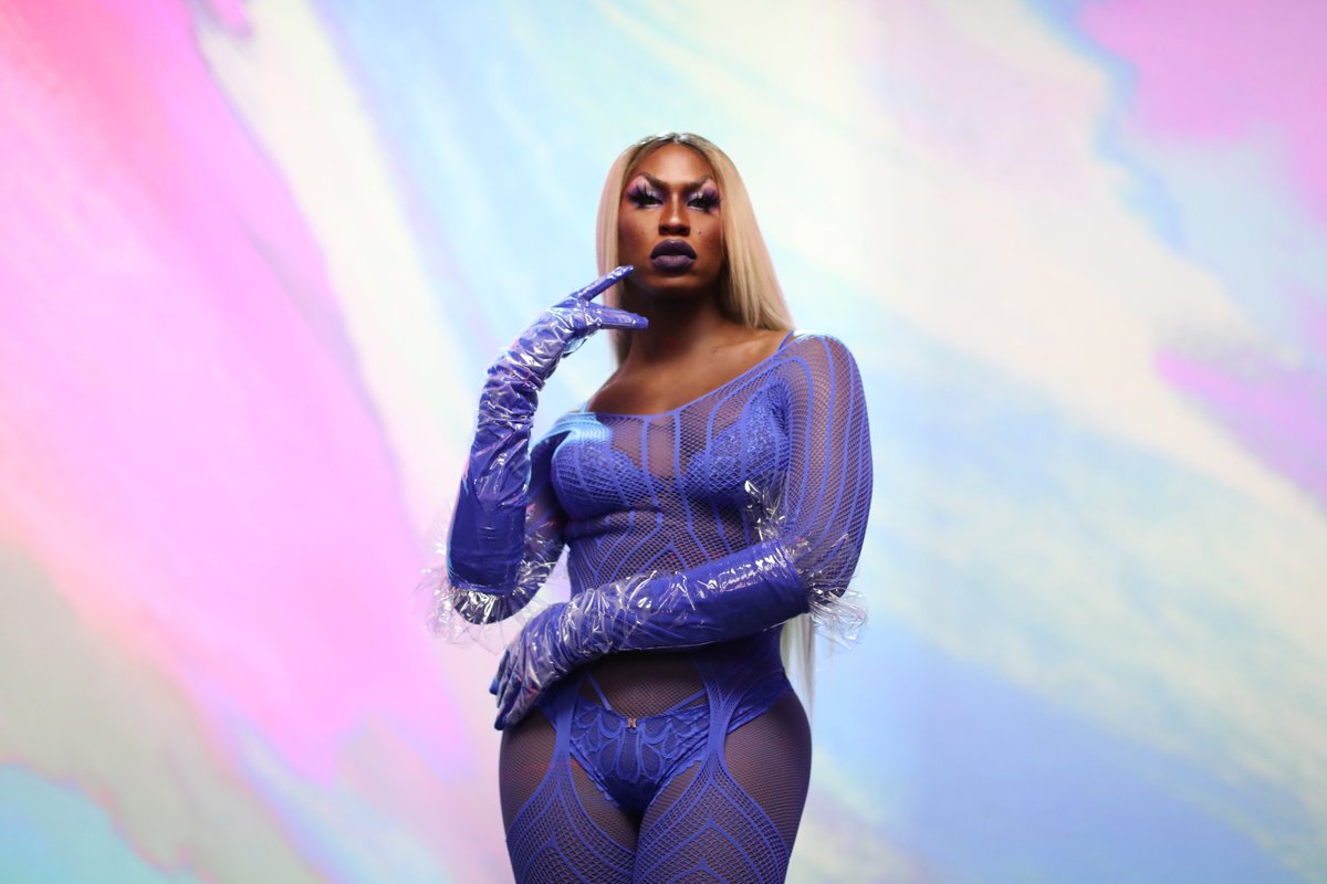 Class “IDGAF About Ur Class”   #SAVAGEXFENTYSHOW    @SheaCoulee