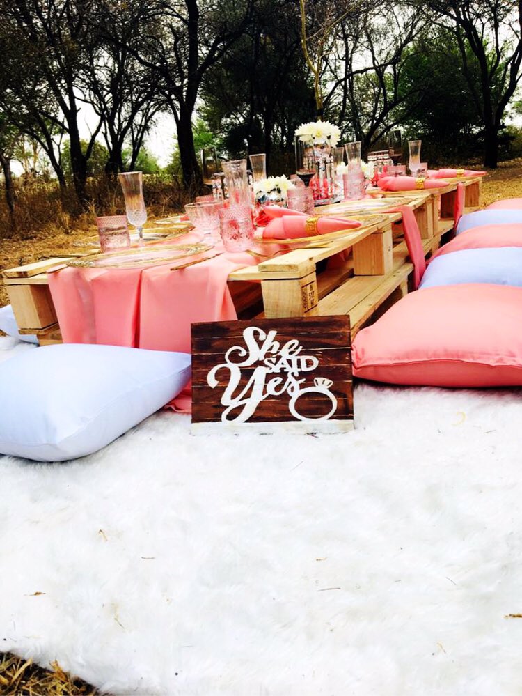 Intimate Celebrations are our thing!!!Bridal shower done by your girl.....#entrepreneurmindset #communityovercompetition #GirlBoss