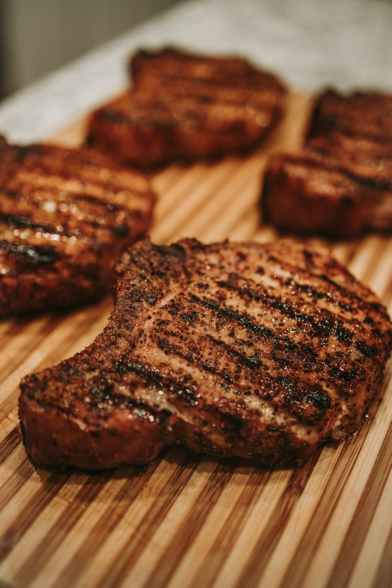 What's for dinner tonight?

#bbq #BBQLife #treager #smokers #bbqporn #steak
#loveyourmeat #rublove