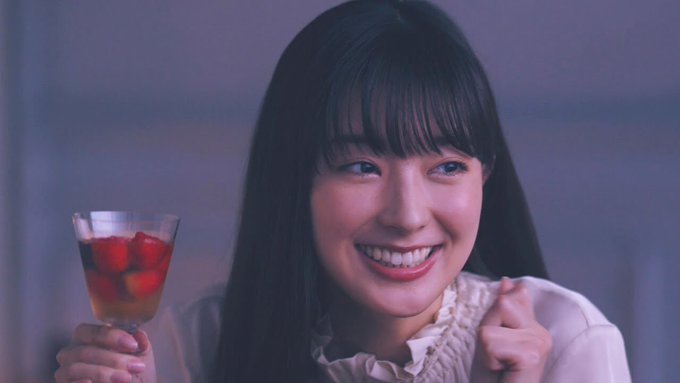 チョーヤ梅酒cm21の出演女優は宮本茉由 歴代出演者もまとめてみた