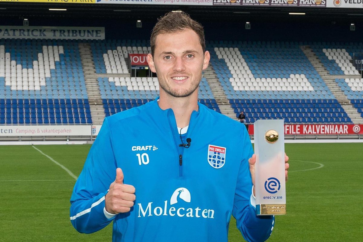 FCRobinstijn's tweet photo. πͺ Onze ambassadeur Clint Leemans is door de Eredivisie uitgeroepen tot Speler van de Maand! In de maand september heeft de middenvelder van PEC Zwolle volgens de statistieken het beste gepresteerd. Gefeliciteerd, Clint! π
#FCRobinstijn https://t.co/mUFdwWPuba