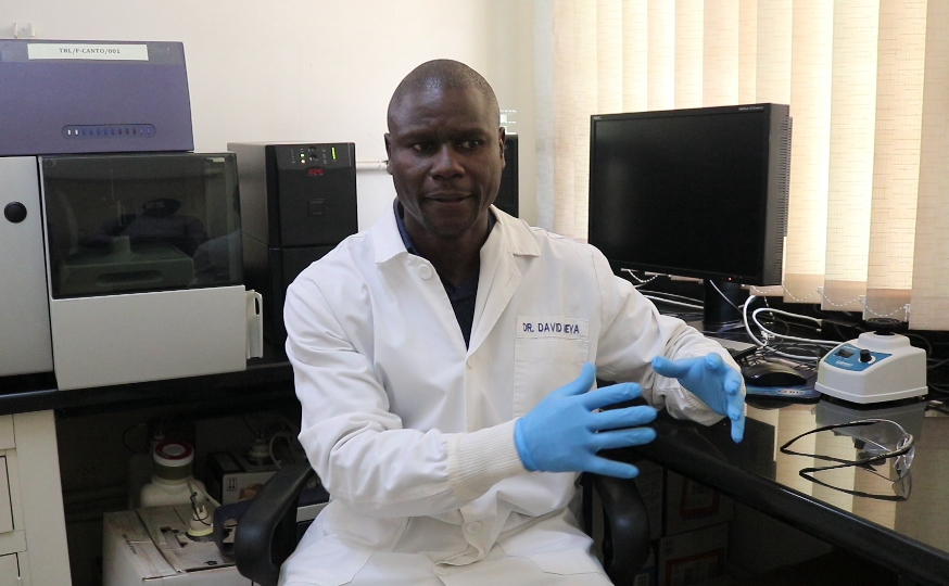 Assoc. Prof. Meya Recognised Among Top 1% Global Experts in Cryptococcosis. 

Dr. Meya is an Infectious Diseases physician and an Associate Professor in the Department of Medicine who has been involved in clinical research of central nervous system... news.mak.ac.ug/2020/09/assoc-…