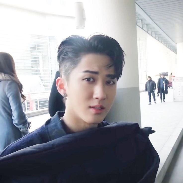 — changbin’s undercut; a very necessary thread  #StrayKids  #skz