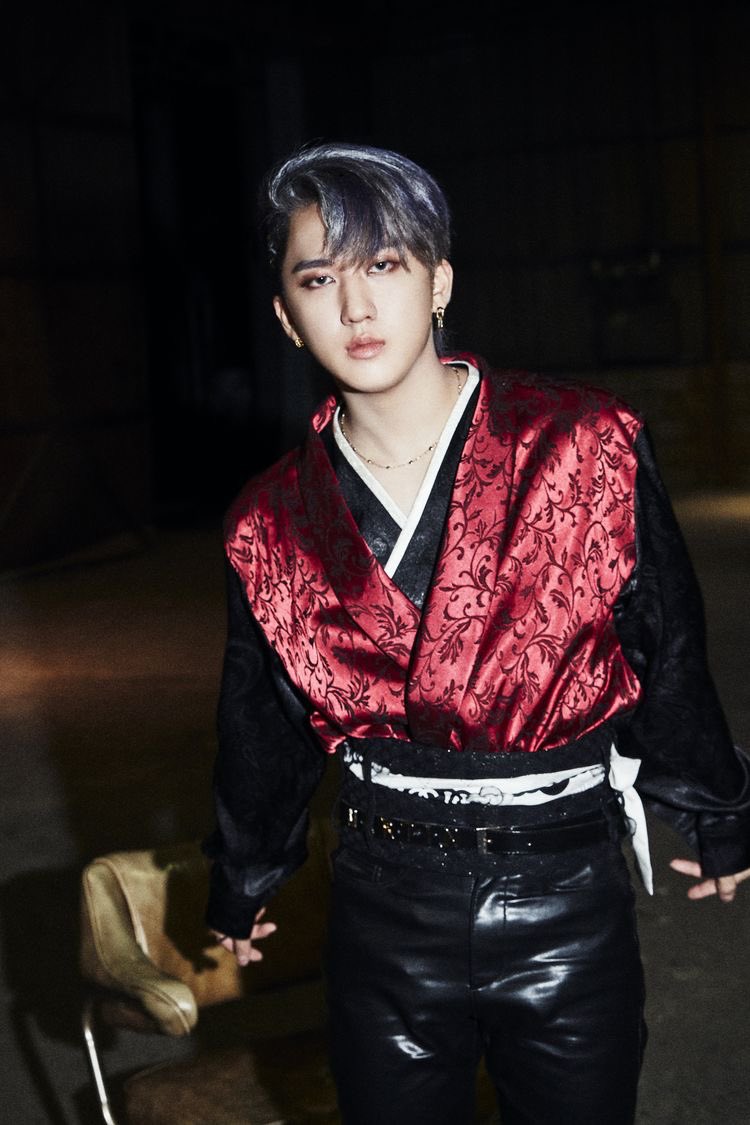 — changbin’s undercut; a very necessary thread  #StrayKids  #skz