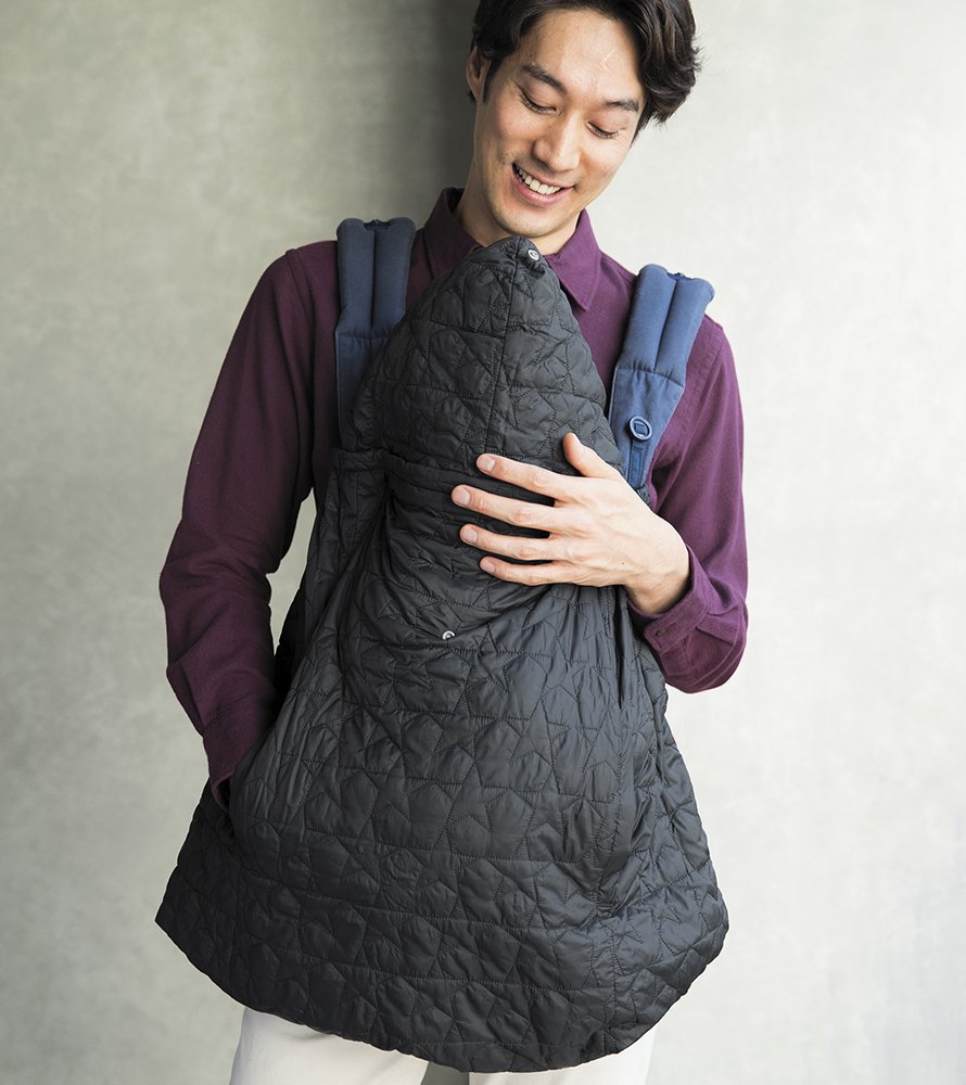 UNIQLO ライトウォームパデット2WAYブランケット - 外出/移動用品