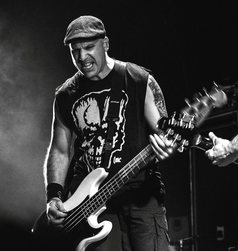 Happy Birthday Alan 🎂
<a href="/ARobert/">Alan Robert</a>  🎸
<a href="/OffiLIFEOFAGONY/">LIFE OF AGONY</a> 🎶