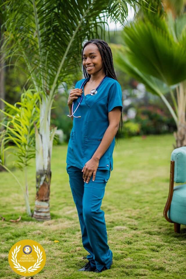 GAS_GHA's tweet photo. Dr Adwoa Ohenewaa Ofei believes in making learning and working (life in general) fun. She likes writing, singing, playing the piano, listening to music and creating art. Her favourite quote is ”It is within our power to create a better tomorrow”. She is nicknamed Raj. https://t.co/AUZxFBHlZ6