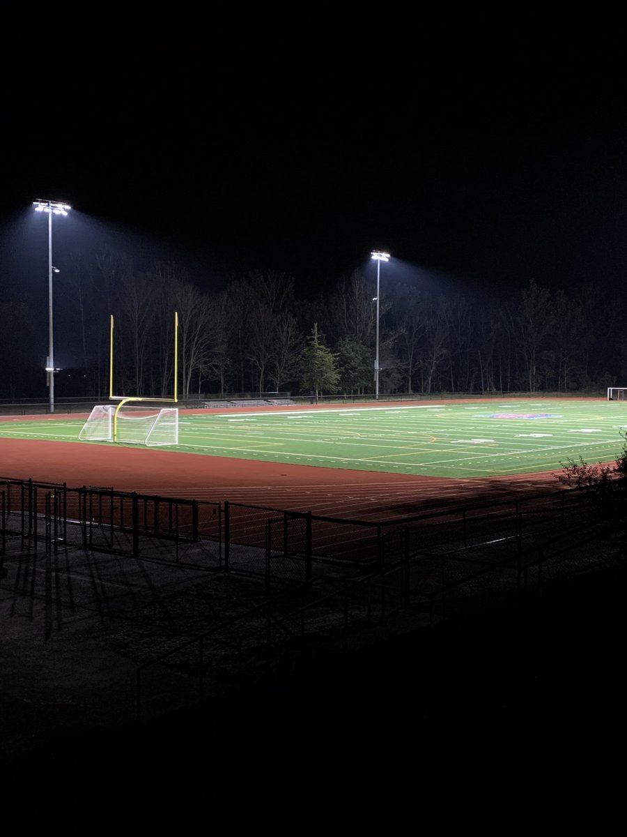 MikeM_Musco's tweet image. Looks amazing @NonnewaugAD Great to collaborate with @SLAMcollab protecting the night skies in Region 14 with #TLCforLED #Musco