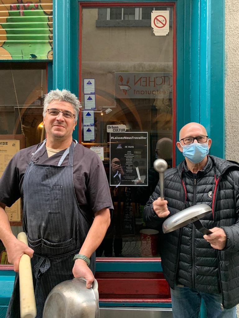 UMIHNA's tweet image. #laisseznoustravailler