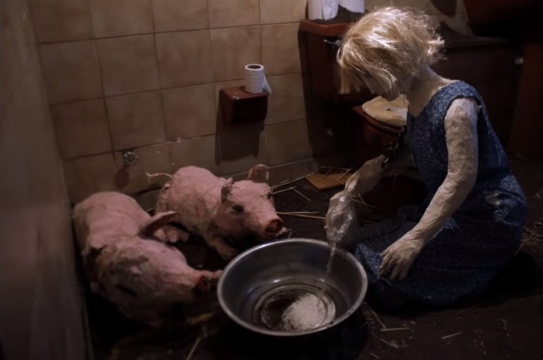 la casa lobo (2018) ‘the wolf house’ directed by cristóbal león, joaquín cociña.based on true events. maría, a girl from colonia dignidad, is punished for having lost three pigs, so she decides to run away and take refuge in an abandoned house hidden in the forest.