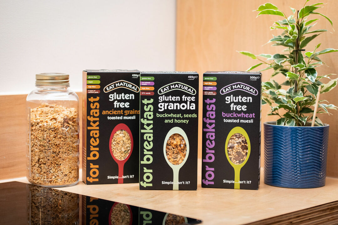 Our line up of gluten free breakfasts - choose from toasted muesli, crunchy granola or a delicious mix of dried fruit &amp; nutritious seeds 😋
#glutenfree #glutenfreebreakfast #granola #muesli