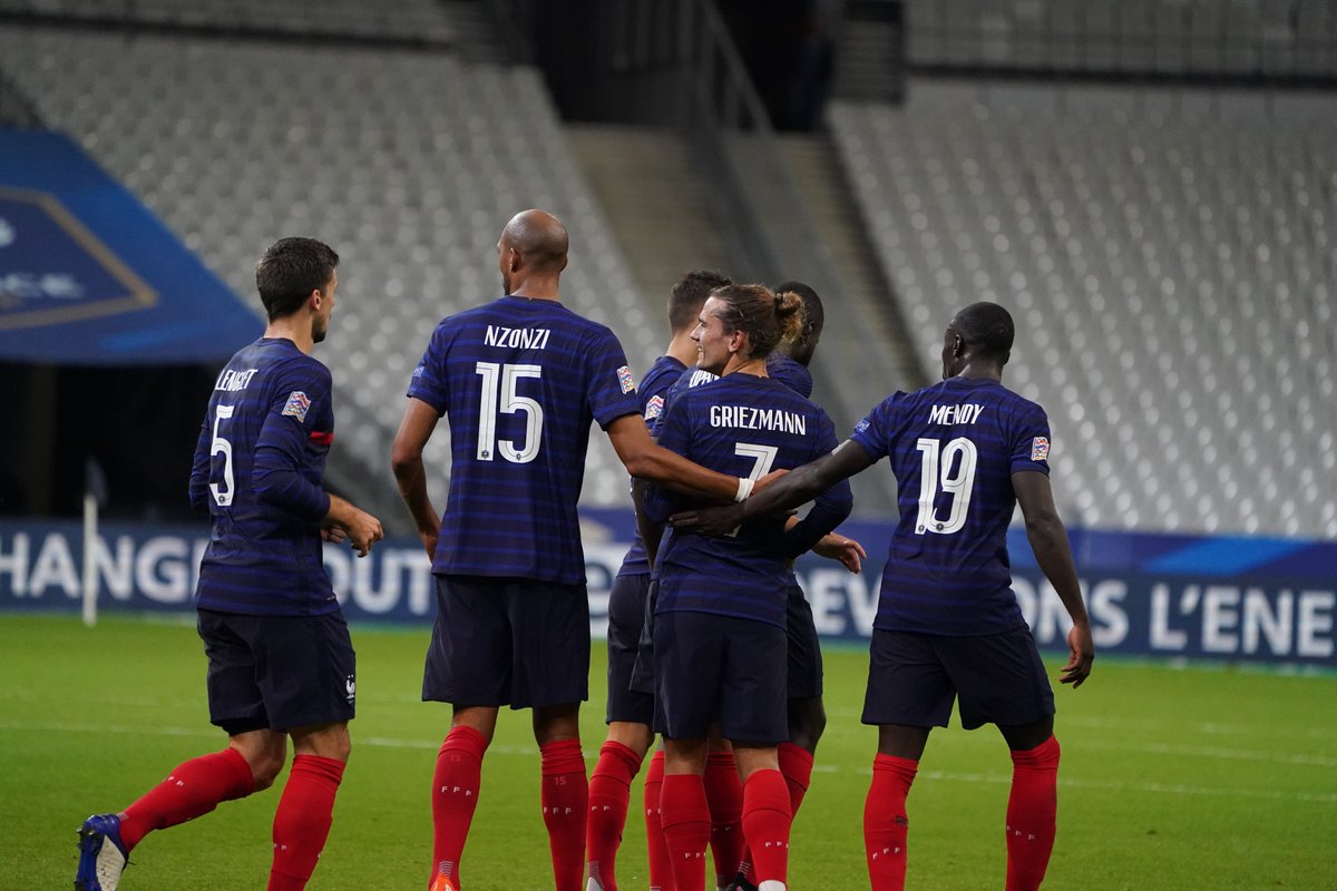 tousuncotefoot's tweet image. 🎁 2 x 2 places à gagner pour assister à FRANCE🇫🇷-🇺🇦UKRAINE mercredi 7 octobre au Stade de France.  

🔁 RT + FOLLOW @tousuncotefoot 

🍀 Tirage au sort dimanche 4 octobre.

#Fiersdetrebleus #CApartenairemajeur