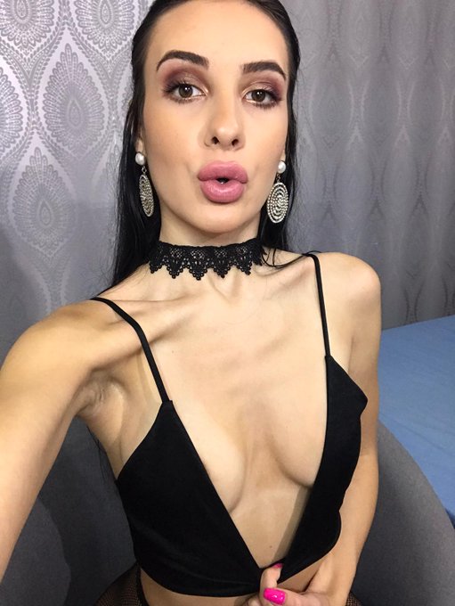 Exclusive with ME 🔞https://t.co/tH2qc9Y1VV 🔞Check it out😘@Coach0302 @HighOnTops @Tees_Babes @AllKindsOfWomen