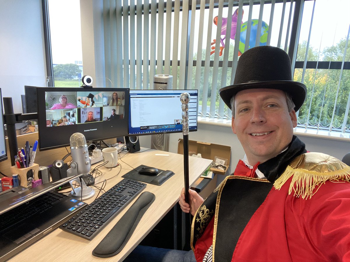 PurpleFrogAlex's tweet image. Ready for my #PowerBI and #ML session at #SQLBits2020 at 12:35, watching @Kjonge 's session and on Bits admin call whilst waiting #SQLBits