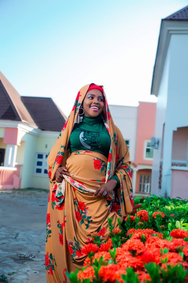 Khaleeluy's tweet image. Happy birthday  queen ❤️ @_mss_qween_