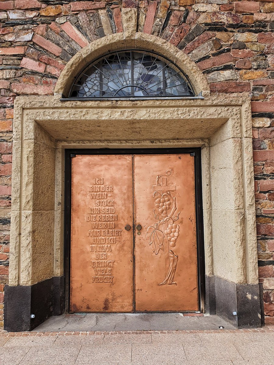 Adventures of an Oxymoron (@aoaoxymoron) on Twitter photo Knock knock! Who's there?
It's #FlashbackFridayz
with #doors & #windows theme!
So tweet your pics with our hashtag!
Tag & Retweet your hosts
<a href="/TravelBugsWorld/">Travel Bugs World ✈️🐞🌎</a> <a href="/Adventuringgal/">Cynthia | Adventuring Woman</a> @aoaoxymoron
+<a href="/jasontravelblog/">Jason Likes To Travel</a> <a href="/travelforawhile/">Travel for a while</a> Knock knock! Who's there?
It's #FlashbackFridayz
with #doors & #windows theme!
So tweet your pics with our hashtag!
Tag & Retweet your hosts
<a href="/TravelBugsWorld/">Travel Bugs World ✈️🐞🌎</a> <a href="/Adventuringgal/">Cynthia | Adventuring Woman</a> @aoaoxymoron
+<a href="/jasontravelblog/">Jason Likes To Travel</a> <a href="/travelforawhile/">Travel for a while</a>