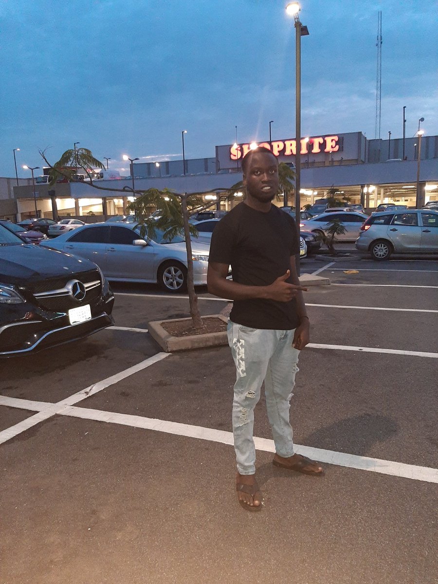 Been the best doesn't mean been on top but doing your best in any situation you finds yourself makes you the best. 
#keep been yourself.