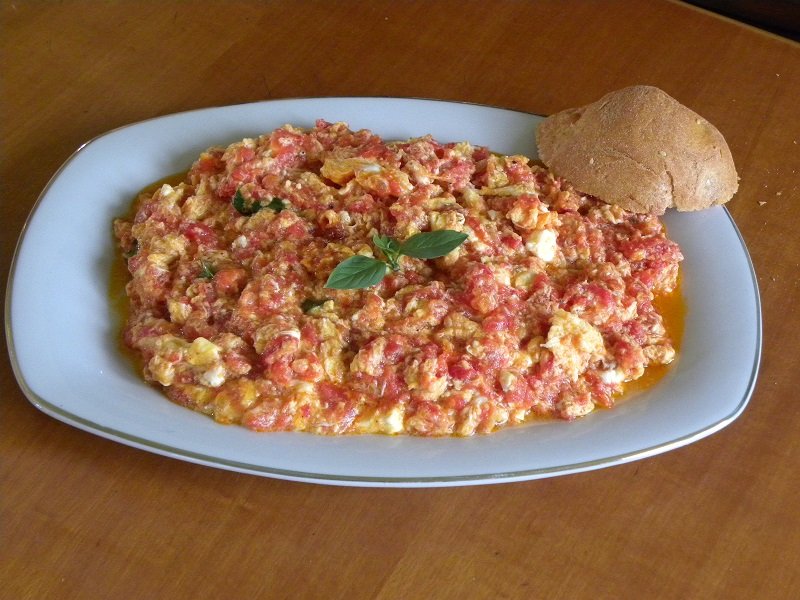Στραπατσαδα (Tomato sauce egg/ Strapatsada)
