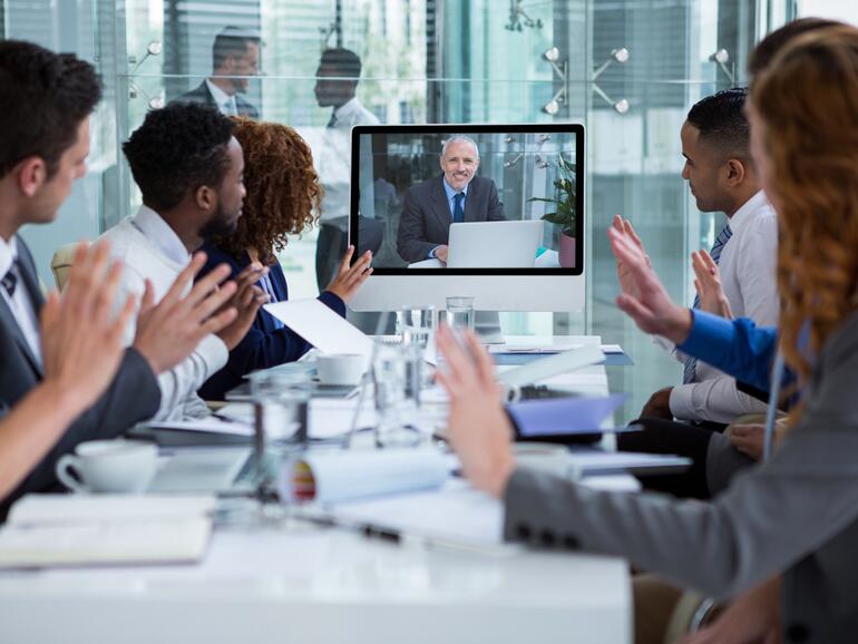 TechRepublic's tweet image. How to transfer files during a Zoom meeting tek.io/3n9Nk9y