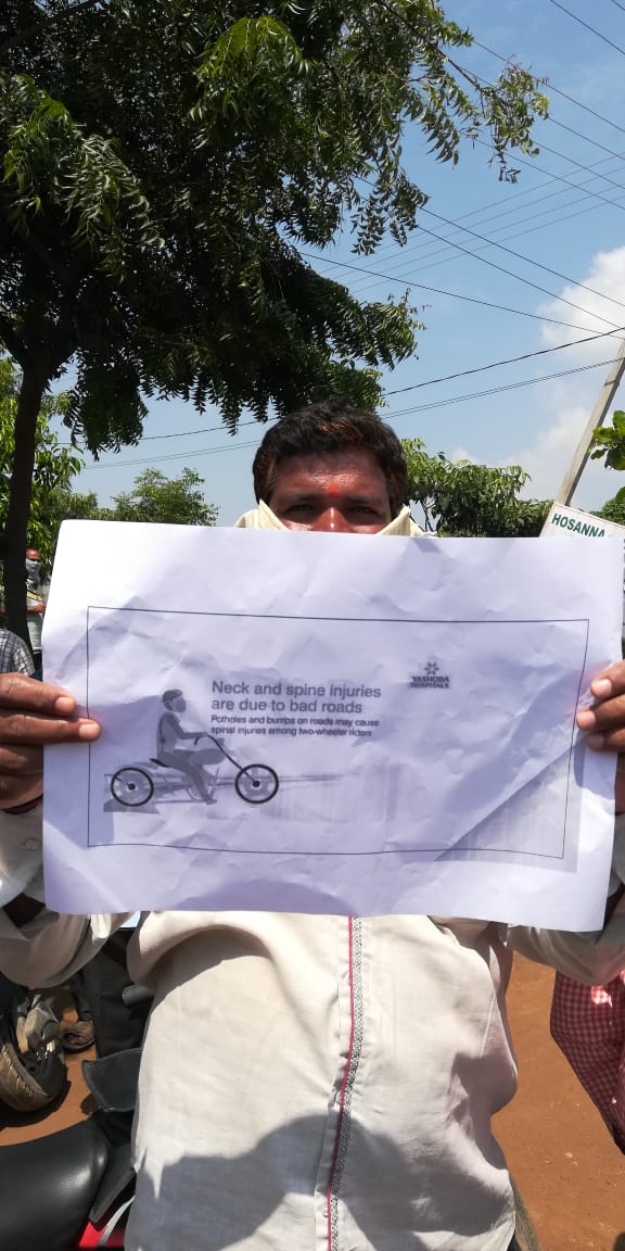 NewBolarum's tweet photo. @MaheshDyee @bonthurammohan @KTRTRS @arvindkumar_ias @CommissionrGHMC @GHMCOnline @mynampallyh @MinisterKTR @KTRoffice @EeAlwal @zckukatpally @alwalcircle27g1 @CEProjectsGHMC @CrmpKpz @CityPlnr_KPzone @Director_EVDM @CEC_EVDM @CCP_GHMC @cpcybd @CYBTRAFFIC @AlwalGaasa @SCCiWA1 @ChintalaShanti @VAMSHIK58561716 @karunasri_voice @AcharyAksh @dayanand_l @amksocialwork @simhadribolarum @danielj30703807 @RSReddyMettu1 @HYDrdcTELANGANA @TSMAUDOnline @HiHyderabad @Collector_MDL @eenadulivenews @ntdailyonline @AndhraPrabhaApp @myvaartha @ManaTelanganaIN @andhrajyothy @TOIHyderabad @DeccanChronicle @XpressHyderabad @NewsMeter_In @RaoMlc @revanth_anumula @CEMaint_GHMC @TV9Telangana 11/10 @KTRTRS Sir,Every passing day public PAIN only keeps increasing travelling on a totally damaged missing/connecting main #road frm St Michaels School #OldAlwal to Icefactory on #NewBolarum #Kompally link highway.
Pls CARE to sanction this road file pending at #GHMC HO 🙏🏽 https://t.co/77MFZmQyYF