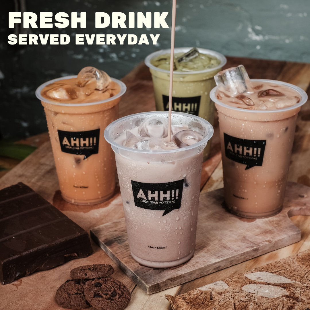dwigorgeous's tweet photo. @nengTincee @malangkuliner Promo minuman kekinian hanya dengan 15rb bisa dapat 2 gelas semua varian menu
Es kopi susu, Coklat, Thaitea, Greentea, dll
AHH!!! (HEALING POTION) di GoFood dan Grabfood
https://t.co/V3niMyRBQJ https://t.co/ro2gJeoYcB