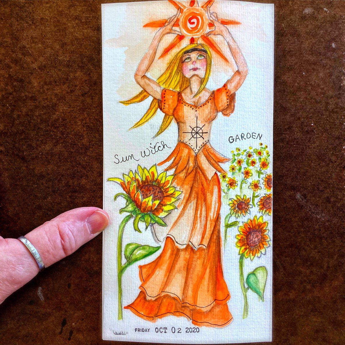 anniebluesky's tweet photo. #Jentober #SunWitch #garddn #watercolor #artjournal https://t.co/pJQ90TqyhJ