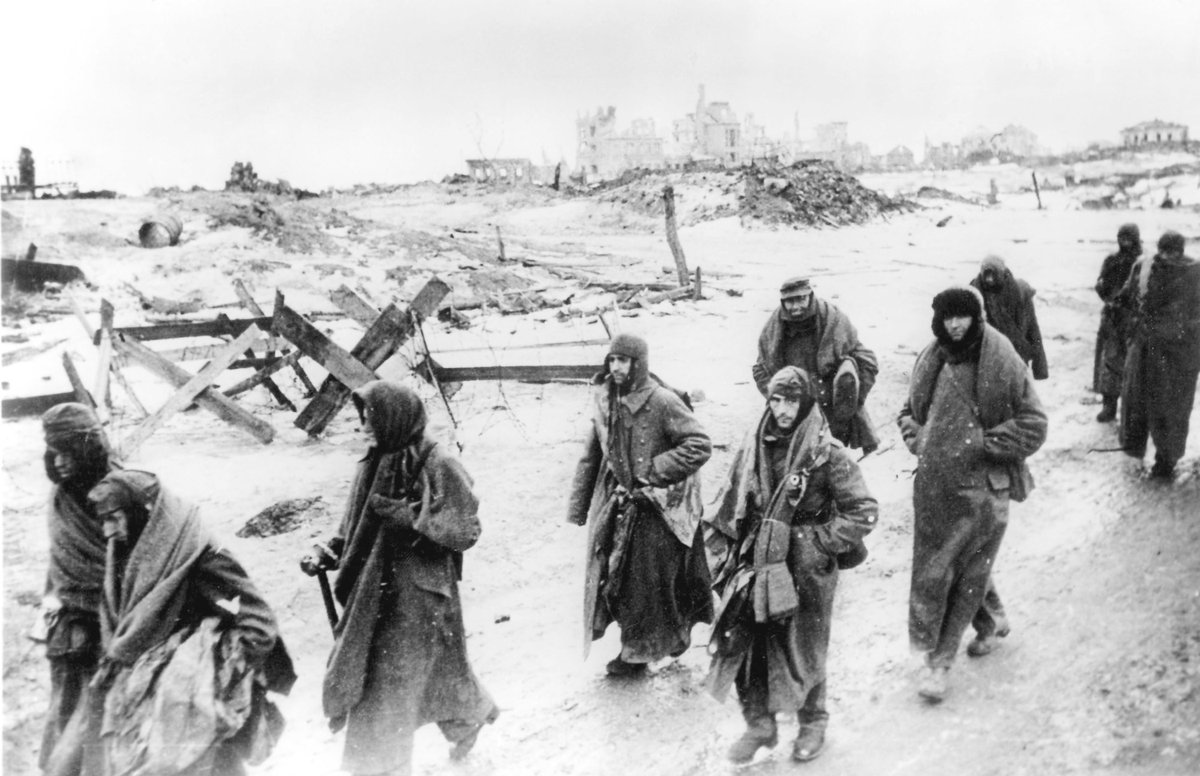19Character's tweet photo. #blunders #military #militaryblunders #blog #ebook #character_19
Stalingrad fell on January 31, 1943 to the Soviet armies and brought to end the major German resistance in that city. It was seen by many as a turning point on World War II.
https://t.co/IRqiTqUoFS https://t.co/K9djmnQIhj
