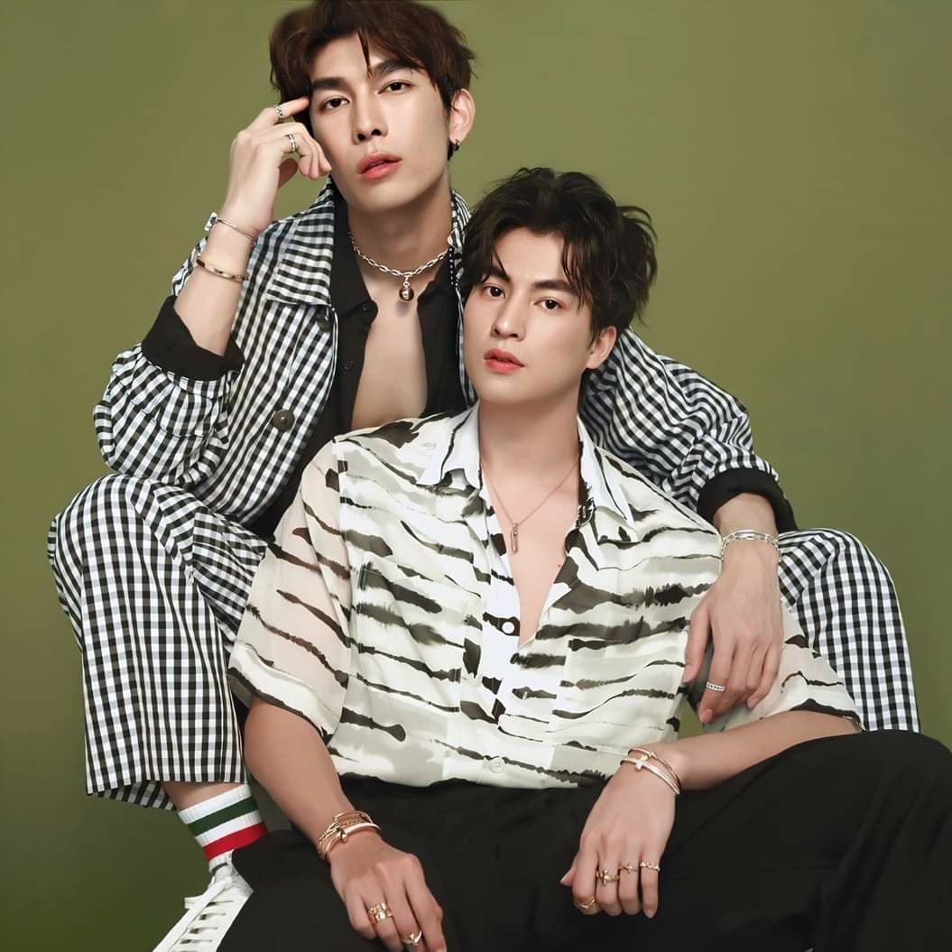 TamAn712's tweet photo. Please join the last game with @yuii0320 and me to support MewGulf
1🔄 = 1 THB
2♥️ = 1 THB
Max: 10.000 THB
Deadline: 6:00pm 3/10/ 2020 (BKK time) 
The money will be transferred to @HeartofGulf_TH for voting Best Couple Prize in Maya Awards 💜

#MewGulf 
#หวานใจมิวกลัฟ https://t.co/YePiXU6NXl