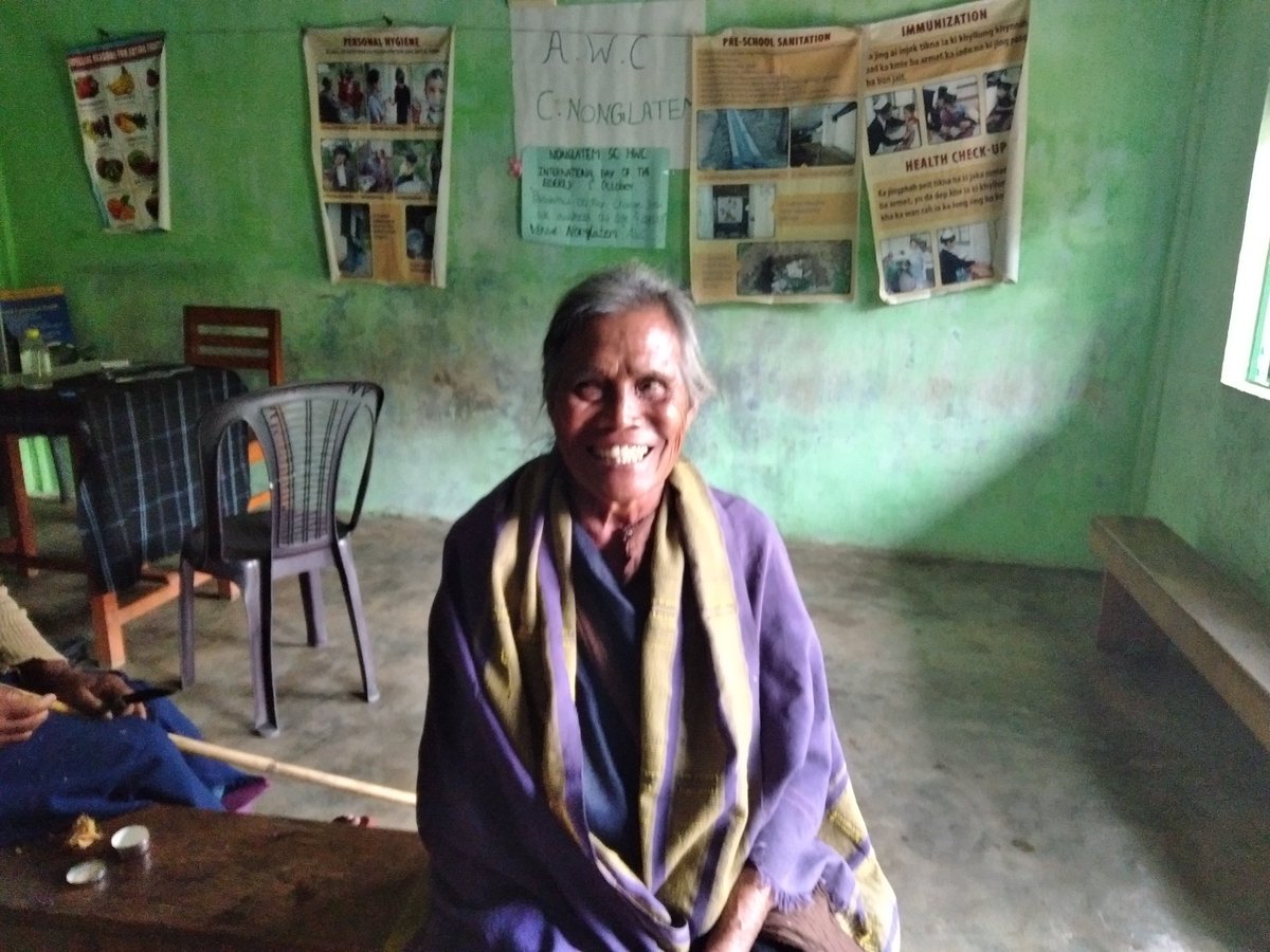eitilangi's tweet photo. On World Elderly Day at Nonglatem village. https://t.co/Ikhku0vV8Q