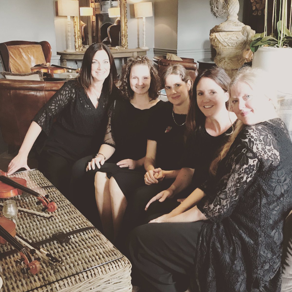 toscanastrings's tweet image. Happy World Smile Day!

toscanastrings.co.uk

#WorldSmileDay #stringquintet #weddinginspo #eventinspo