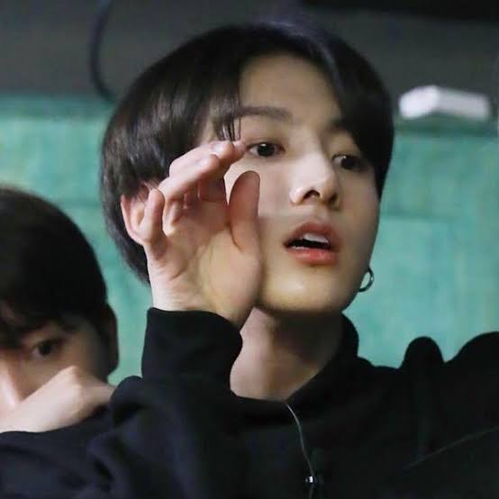 Don't you love it when jungkook wipes his sweat with the back of his hand : baby culture ?
