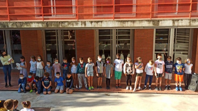 GarbiPereVerges's tweet photo. El dimecres 30 de set. els alumnes de #4t, #5è i #6è d'#EP d'#Esplugues van fer la primera #presentació dels #càrrecs de les seves classes d'aquest curs.

Com a #novetat, enguany, i per la situació sanitària vam haver de fer la presentació per #torns. 

https://t.co/Ccmltru2IF https://t.co/aqiUTG6mo0