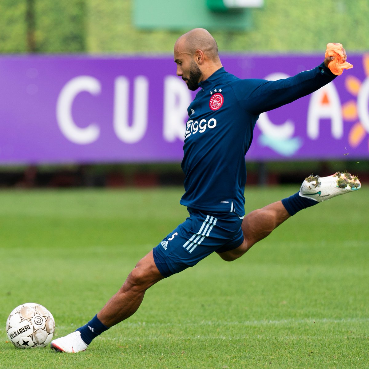 𝙉𝙀𝙒 ↠ <a href="/SeanKlaiber/">Sean Klaiber</a>. 

#groaja